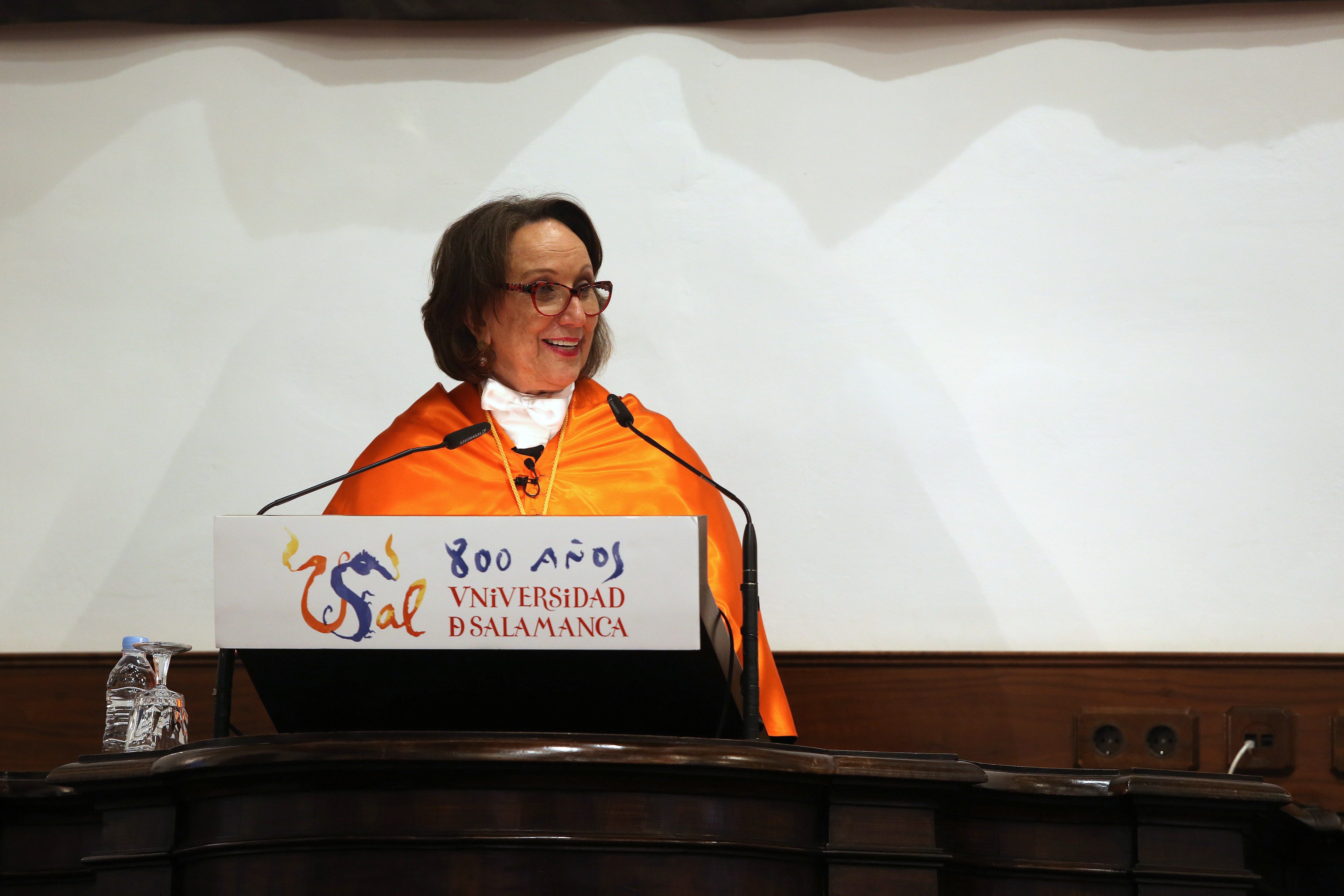 La USAL inviste como doctora honoris causa a Rebeca Grynspan