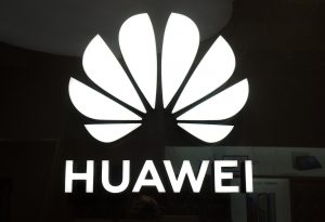 Huawei invertirá 100.000 millones de dólares en mejorar sus sistemas de redes