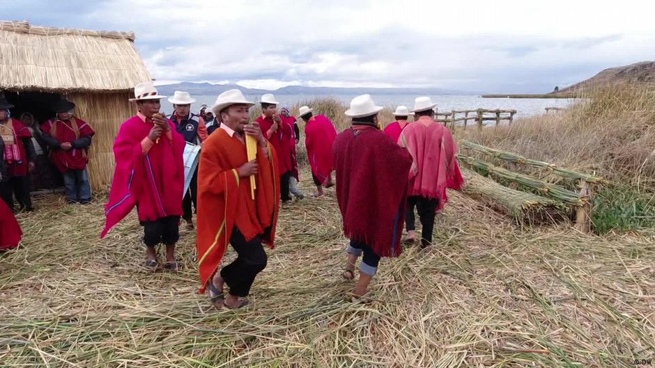 Turismo comunitario, la alternativa de comunidades del lago Titicaca para subsistir