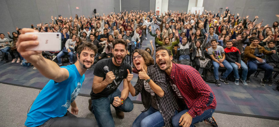 Virus, estrellas, algoritmos y risas, en FIL Ciencia