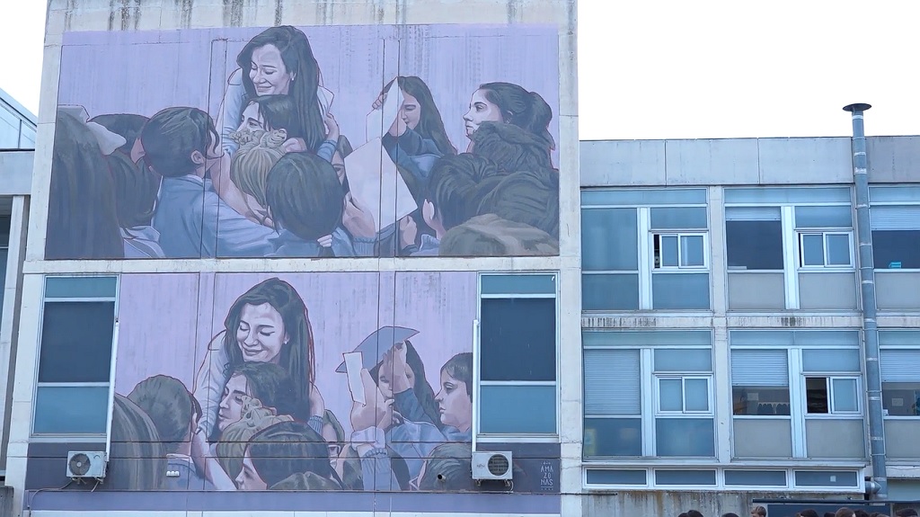Un mural para Luz Rello, una maestra que ayuda a personas con dislexia