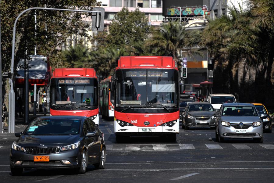 Chile es referente en movilidad pública por sus buses eléctricos
