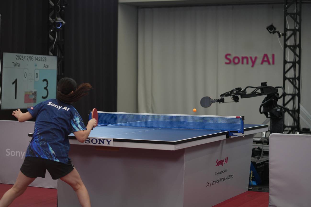 Un robot con IA logra superar a jugadores expertos de tenis de mesa