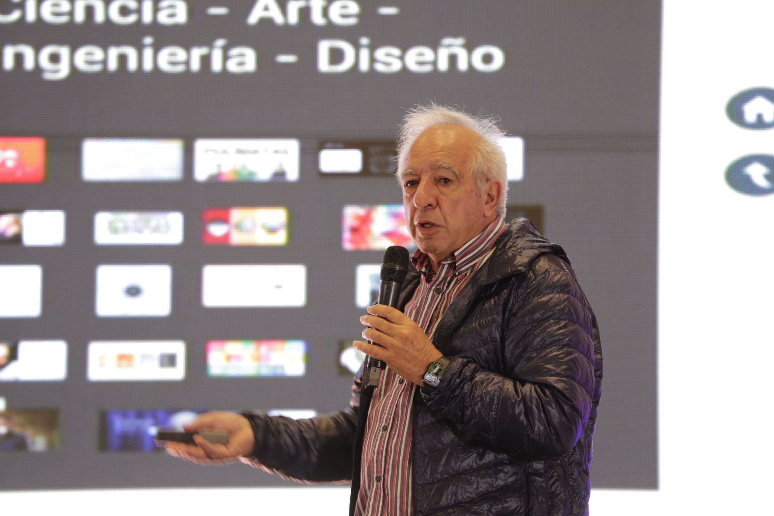 Piscitelli propone una IA para potenciar las capacidades humanas en TVMorfosis 2026